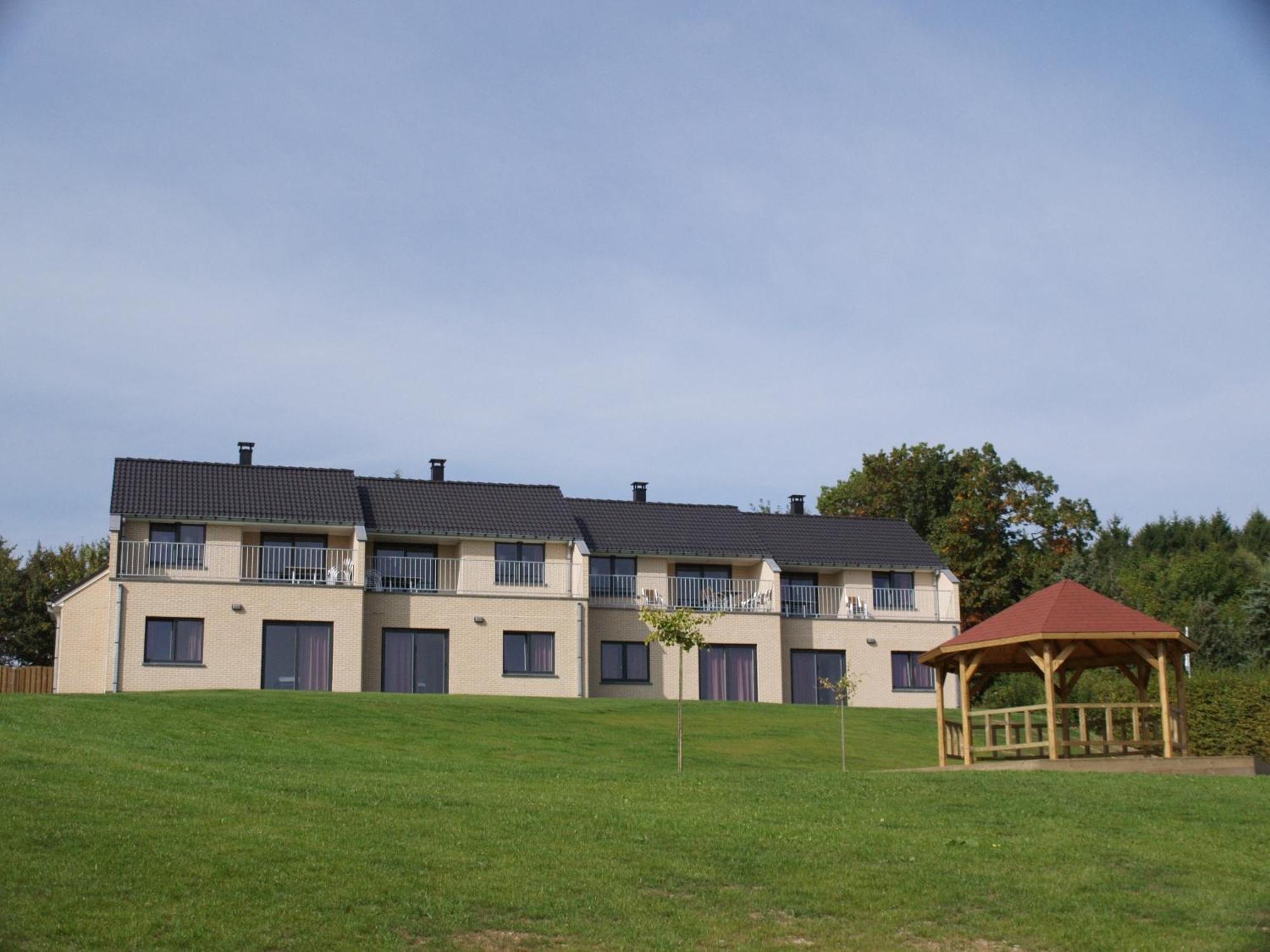 La Sapiniere Villa Hosingen Eksteriør bilde